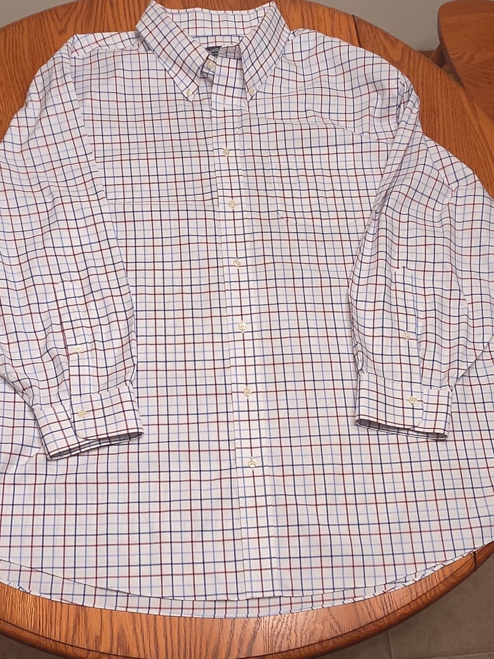 Brooks Brothers 1818 White Shirt with Red & Blue Windowpane Check S 20, 34-35